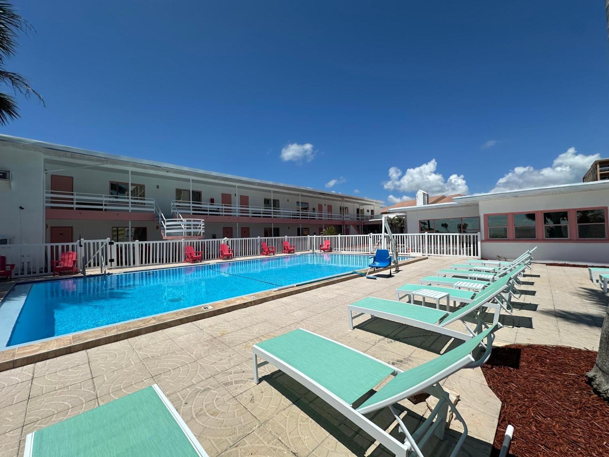 Arvilla Resort St. Pete Beach Ngoại thất bức ảnh